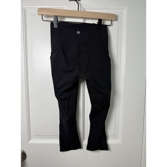 Lululemon Renewed Capri Black Leggings With Sheer Leg Panel Size 2 - Picture 5 of 7